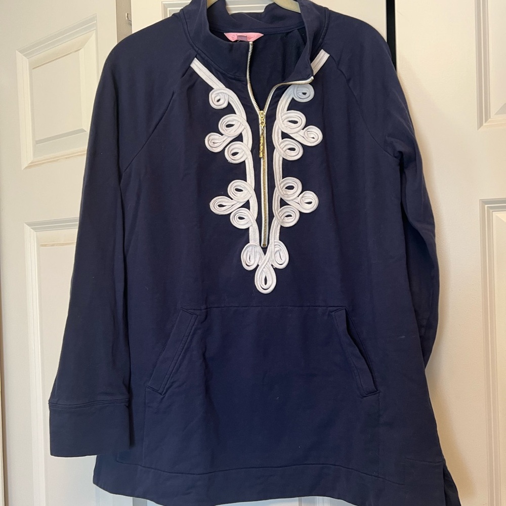Lilly Pulitzer Navy Tunic Pullover with White Embroidery